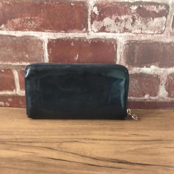 Tory Burch Robinson Black Patent Leather Zip Around Continental Wallet - Picture 2 of 9